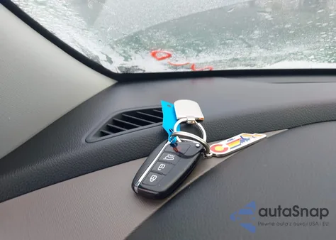 2017 Hyundai Santa Fe Sport 2.4L from USA, damaged, VIN 5XYZU3LB8HG491479